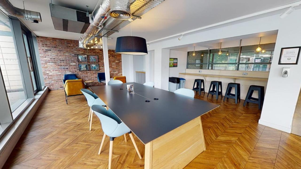 Appartement Wilmslow Park Manchester