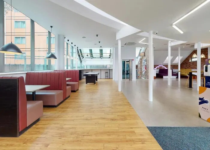 Chic Private Bedrooms At Wilmslow Park In Manchester