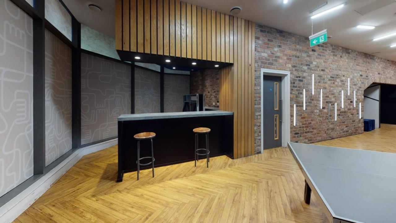 Chic Private Bedrooms At Wilmslow Park In Apartment Manchester